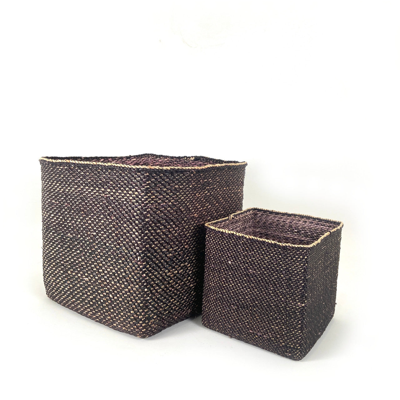 Square Black Iringa basket without lid M and XL