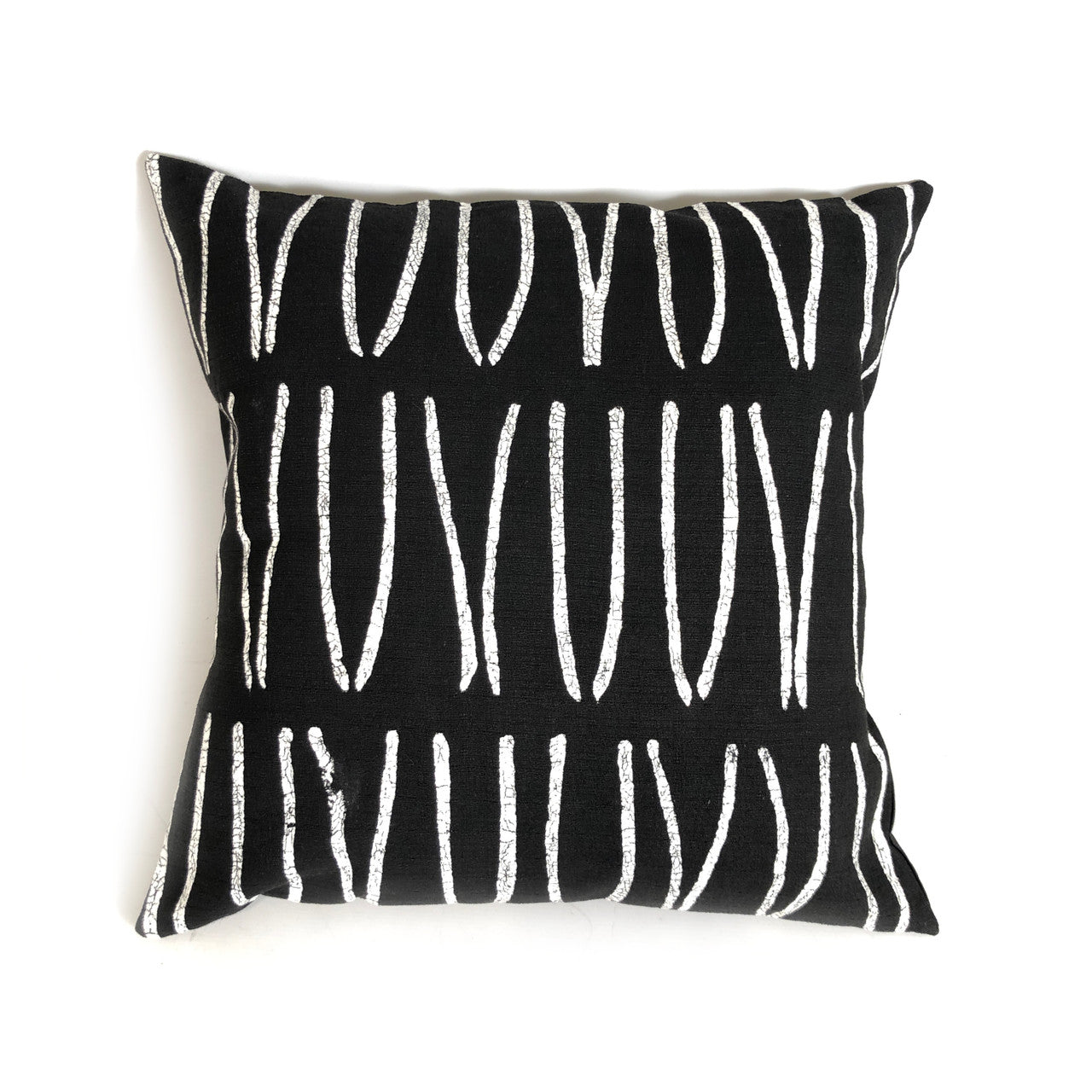 Ebony Black Sadza pillow lines design