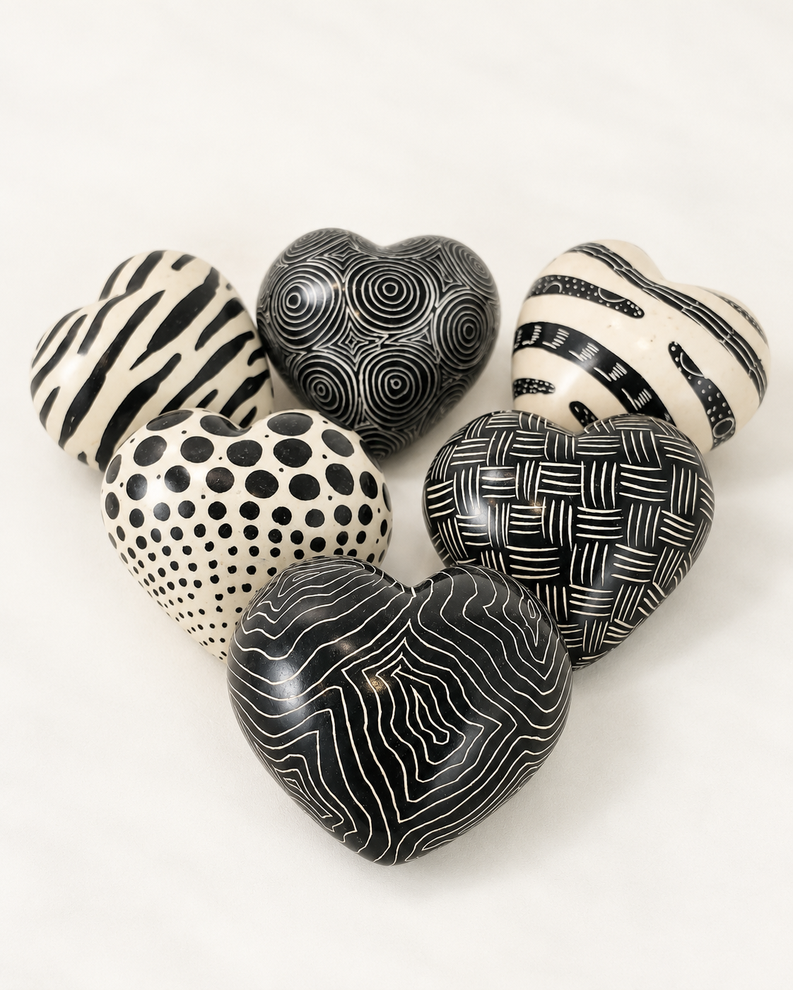 Black + White Graphic Stone Hearts - set of 5