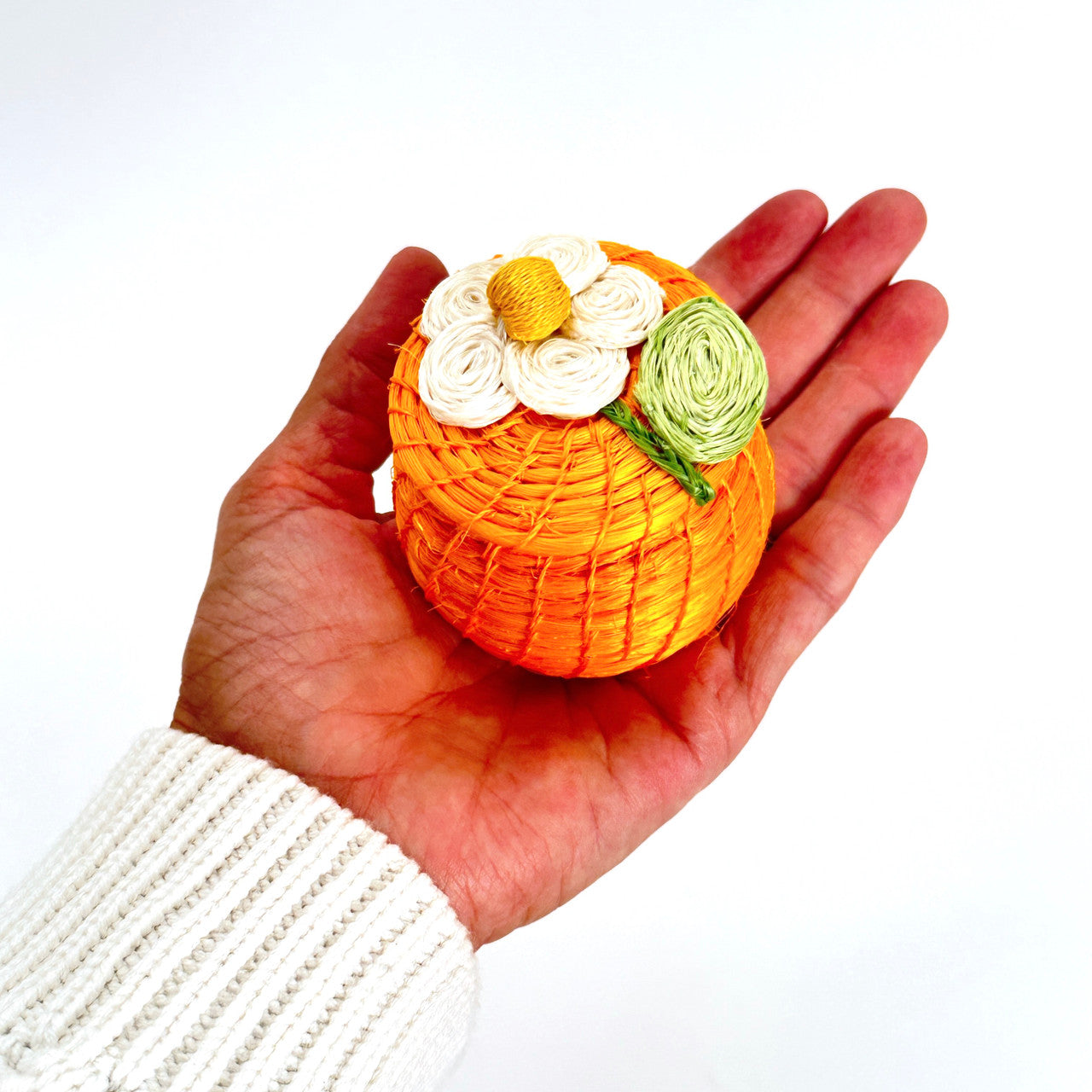 yellow daisy small basket