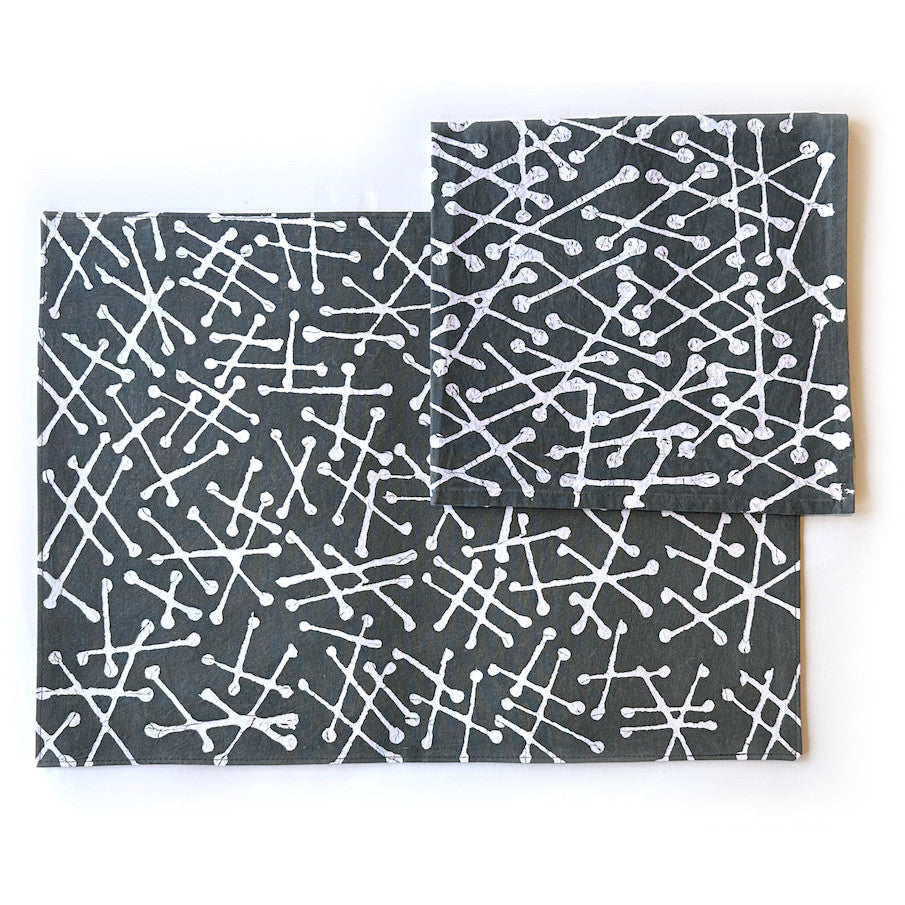 grey placemat and napkin set