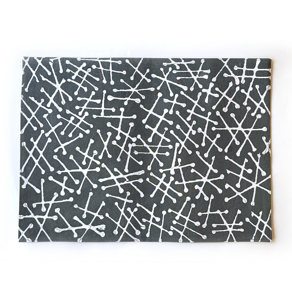 blue gray dots and lines placemat with napkins matching