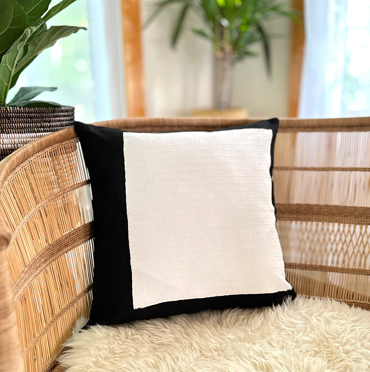 black sadza pillow with white square