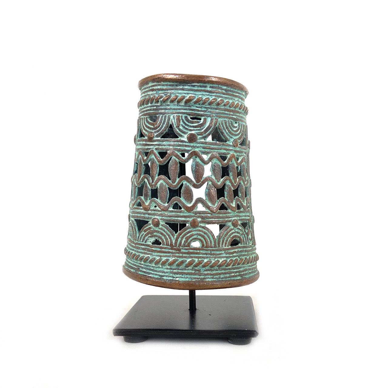Bronze cuff from Benin