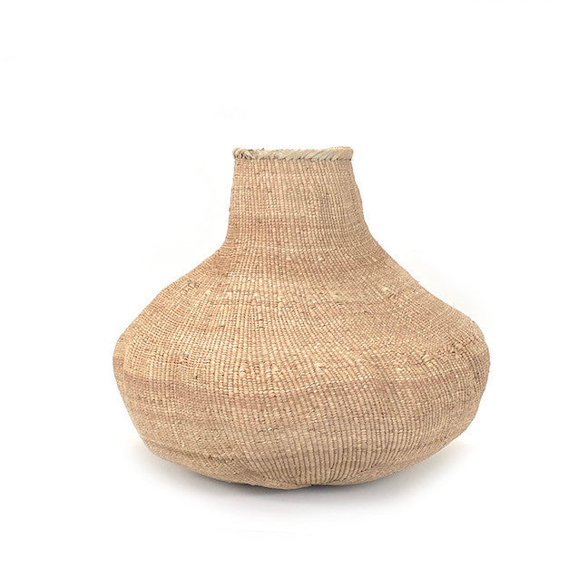 XL garlic basket from Zimbabwe