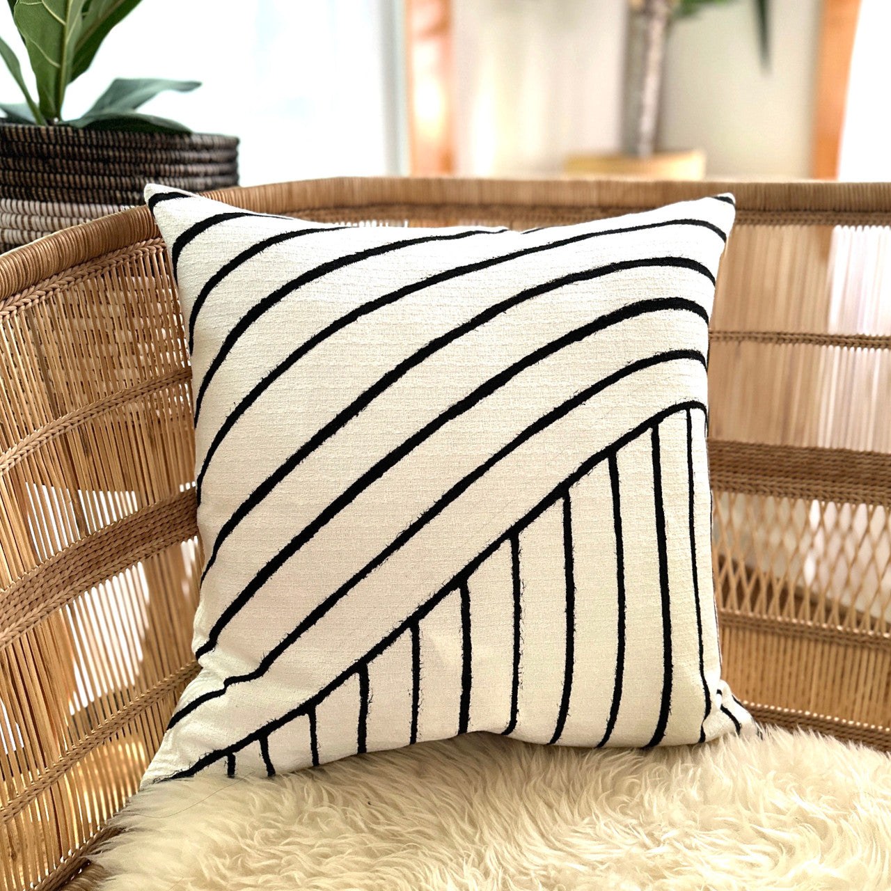 wave lines white pillow