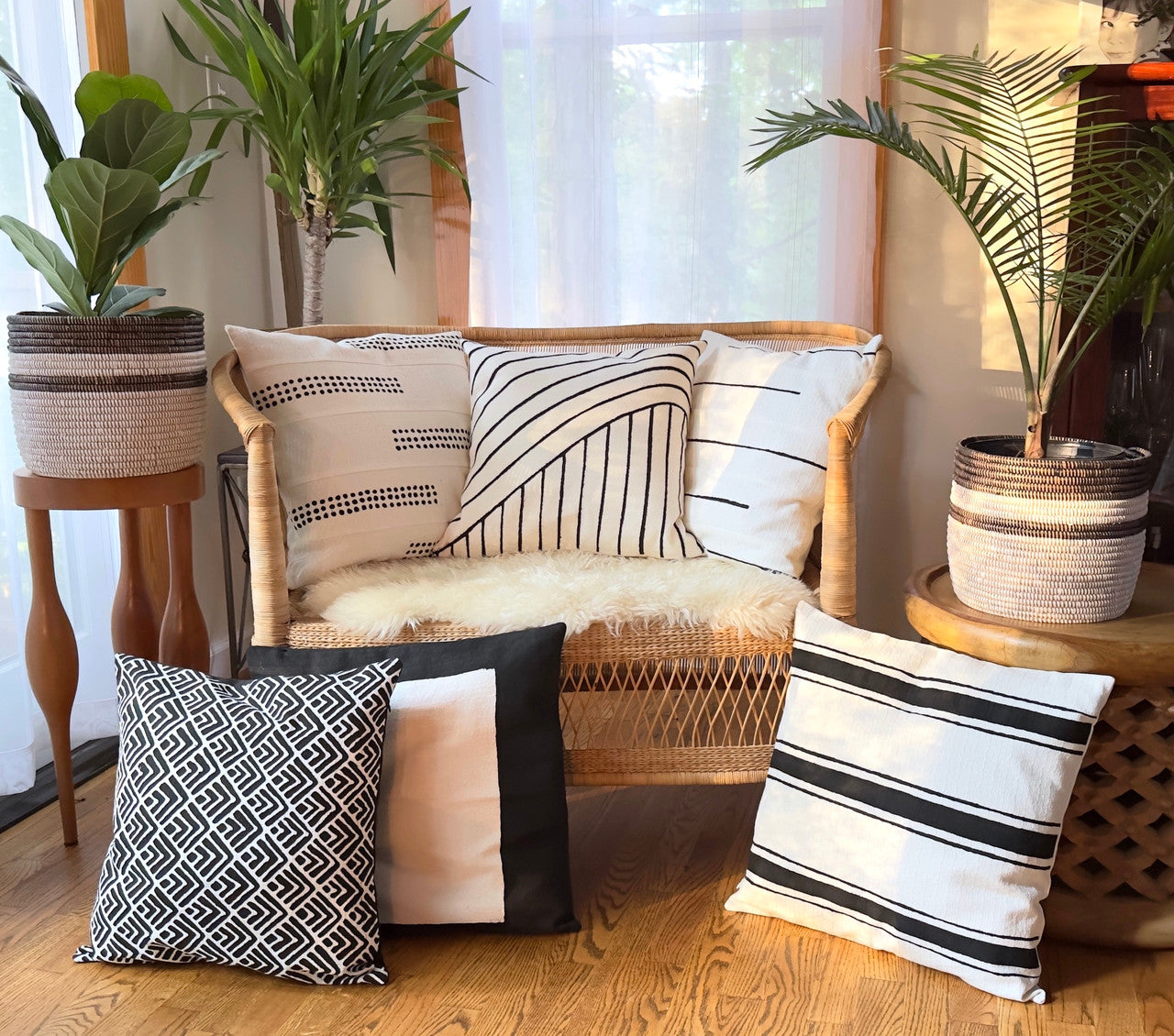 monochromatic pillow grouping
